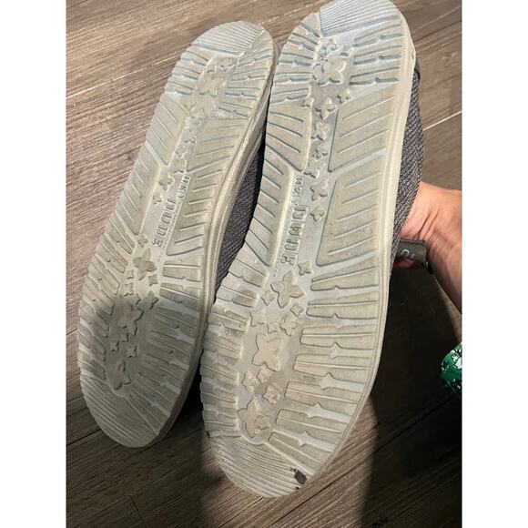 Hey Dude Shoes - Picture 2 of 4